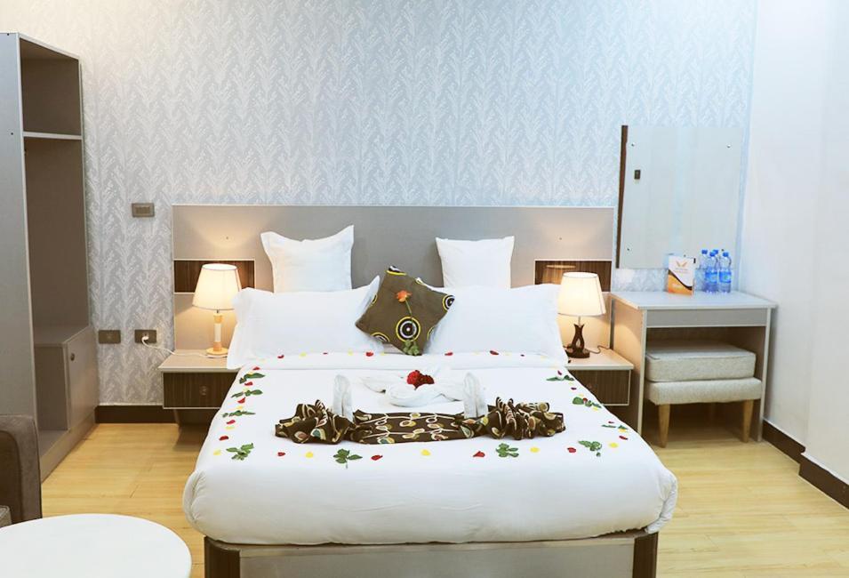 Riverland Hotel Bahir Dar Ngoại thất bức ảnh